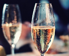 Champagne-glasses